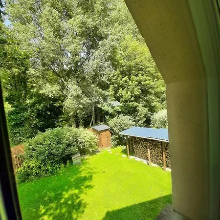 Chez Blandine & Pol Bed & Breakfast 3*