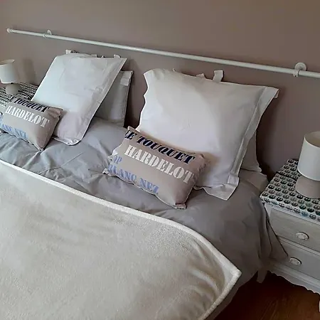Chez Blandine & Pol Oda ve Kahvaltı